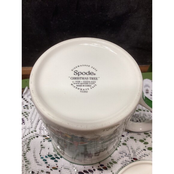 Spode England Christmas Tree Small Oval Platter & Coffee Cup with Coaster - Picture 11 of 12